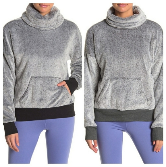 zella fleece pullover